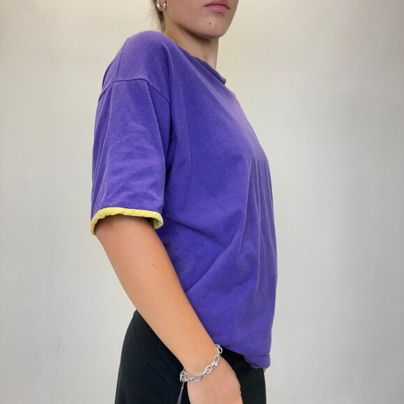 L - Vintage Converse Purple & Yellow T - Picture 2 of 4